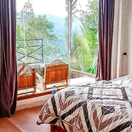 Pondok Tubing Hotell Malang Eksteriør bilde
