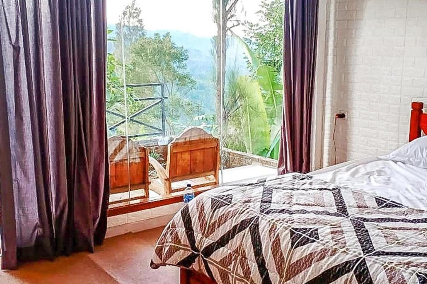 Pondok Tubing Hotell Malang Eksteriør bilde